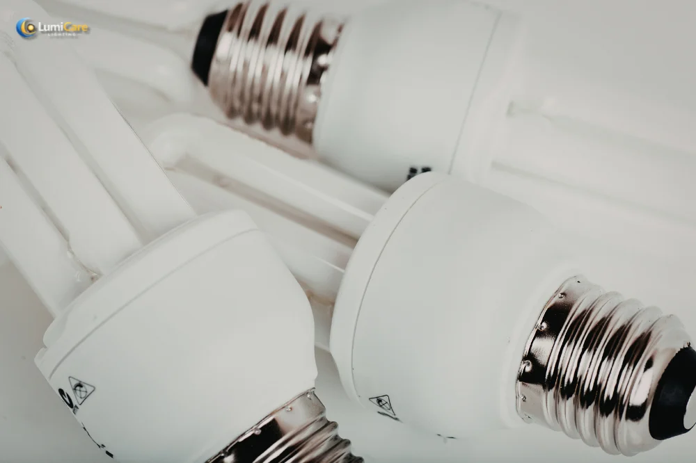 Sự thật về những chiếc bóng đèn giá rẻ